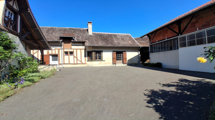 Ma-Cabane - Vente Maison Pierrefitte-ès-Bois, 215 m²