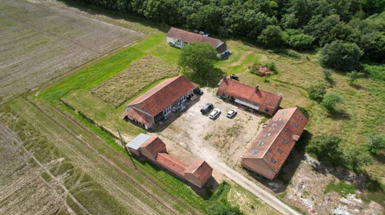 Ma-Cabane - Vente Maison Pierrefitte-sur-Sauldre, 817 m²