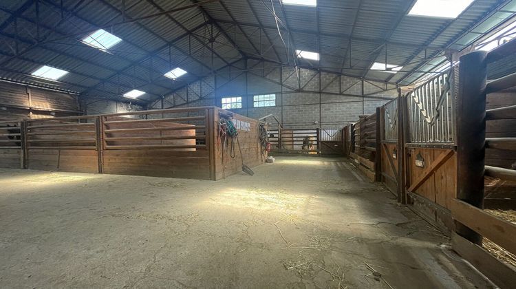 Ma-Cabane - Vente Maison PIERREFONDS, 1000 m²