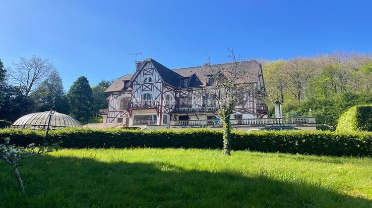 Ma-Cabane - Vente Maison PIERREFONDS, 650 m²