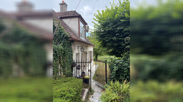 Ma-Cabane - Vente Maison PIERREFONDS, 100 m²