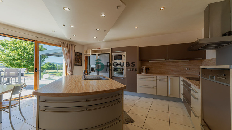 Ma-Cabane - Vente Maison PIERREFONTAINE-LES-VARANS, 487 m²