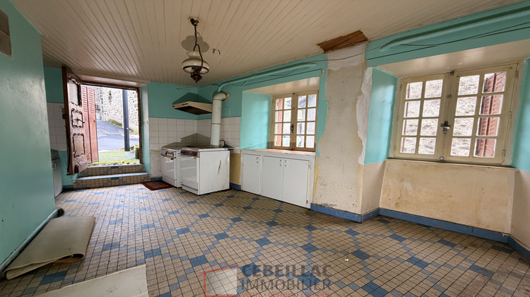 Ma-Cabane - Vente Maison Pierrefort, 66 m²