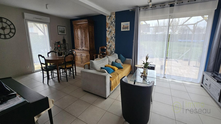 Ma-Cabane - Vente Maison PIERREPONT SUR AVRE, 111 m²