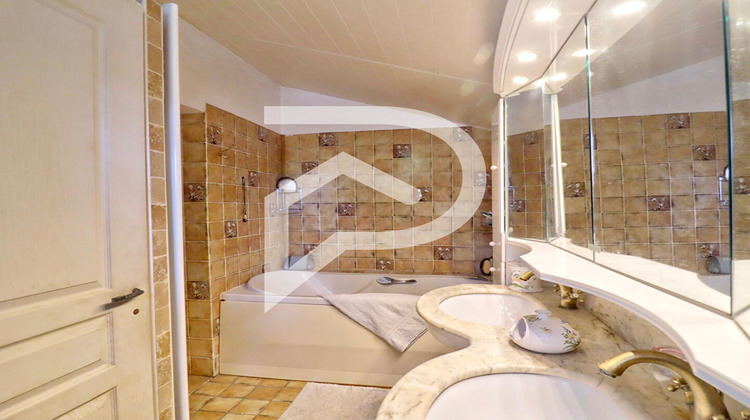 Ma-Cabane - Vente Maison PIERREVERT, 143 m²