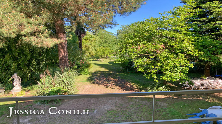 Ma-Cabane - Vente Maison Pineuilh, 245 m²