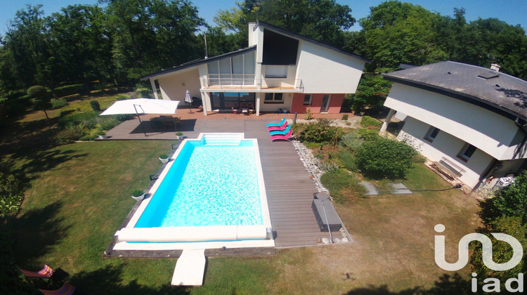 Ma-Cabane - Vente Maison Plaimpied-Givaudins, 217 m²