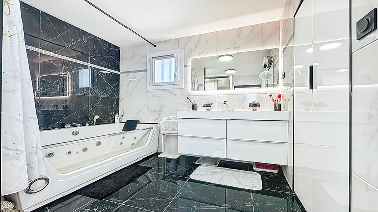 Ma-Cabane - Vente Maison PLAN-DE-CUQUES, 121 m²