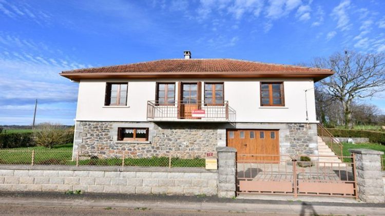 Ma-Cabane - Vente Maison Pleaux, 106 m²