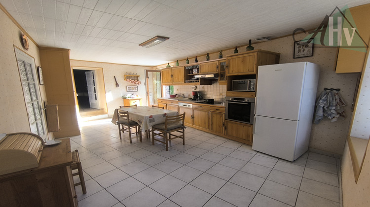 Ma-Cabane - Vente Maison Plessis-Saint-Jean, 122 m²