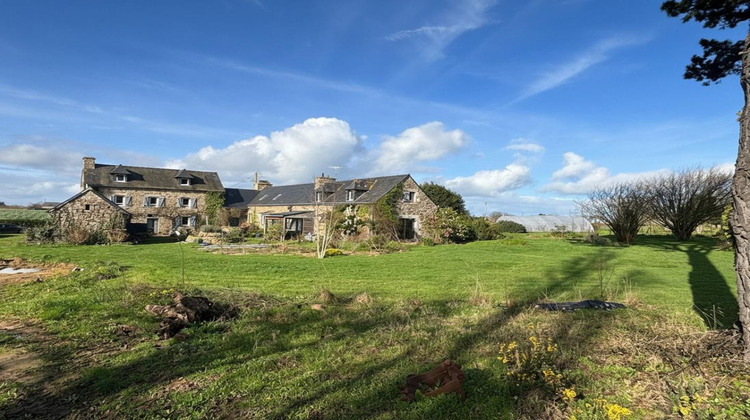 Ma-Cabane - Vente Maison PLEUBIAN, 280 m²