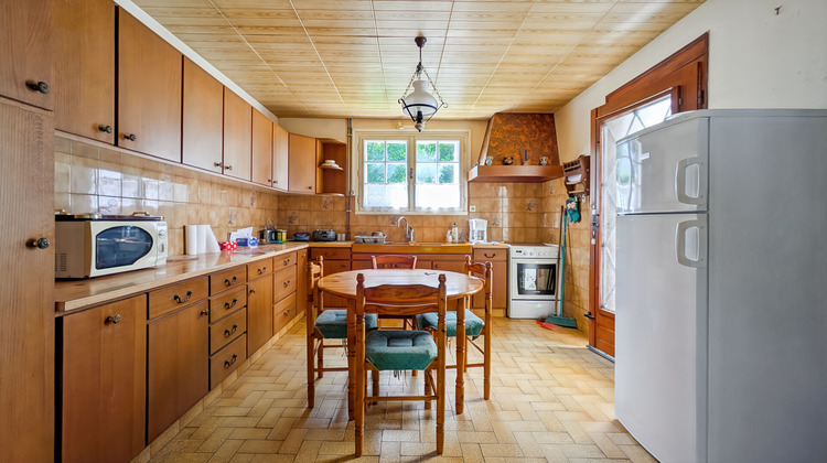 Ma-Cabane - Vente Maison PLEUGUENEUC, 168 m²