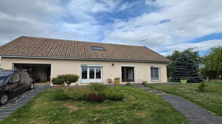 Ma-Cabane - Vente Maison PLEUMARTIN, 90 m²