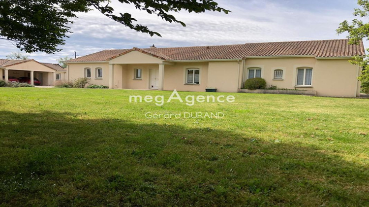 Ma-Cabane - Vente Maison PLEUMARTIN, 322 m²