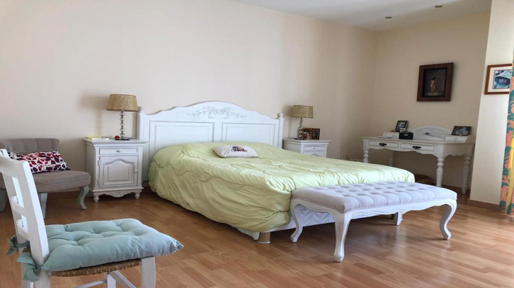 Ma-Cabane - Vente Maison PLEUMARTIN, 322 m²
