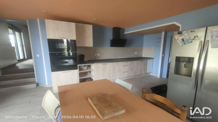 Ma-Cabane - Vente Maison Pleure, 207 m²