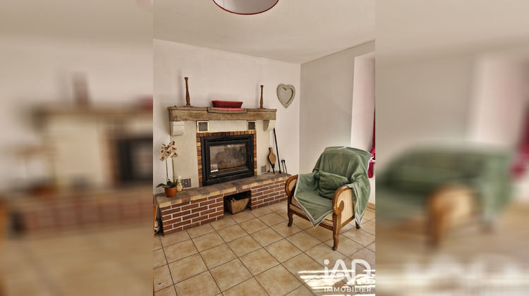 Ma-Cabane - Vente Maison Pleuville, 223 m²