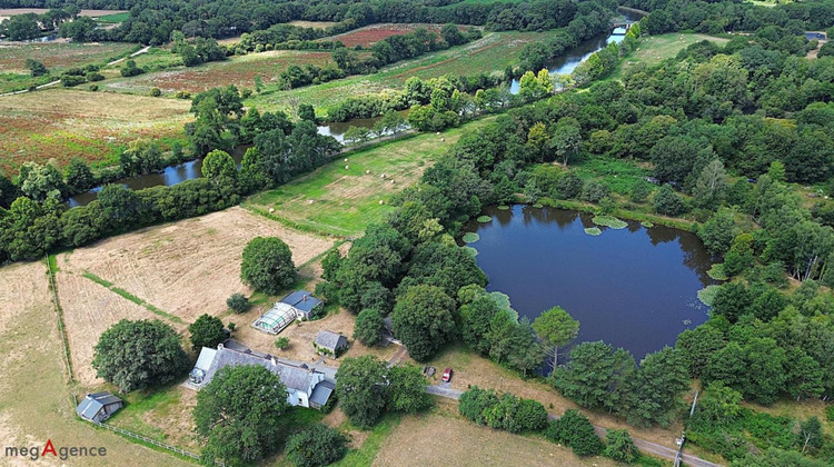 Ma-Cabane - Vente Maison PLOERMEL, 340 m²