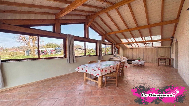 Ma-Cabane - Vente Maison PLOMBIERES-LES-BAINS, 401 m²