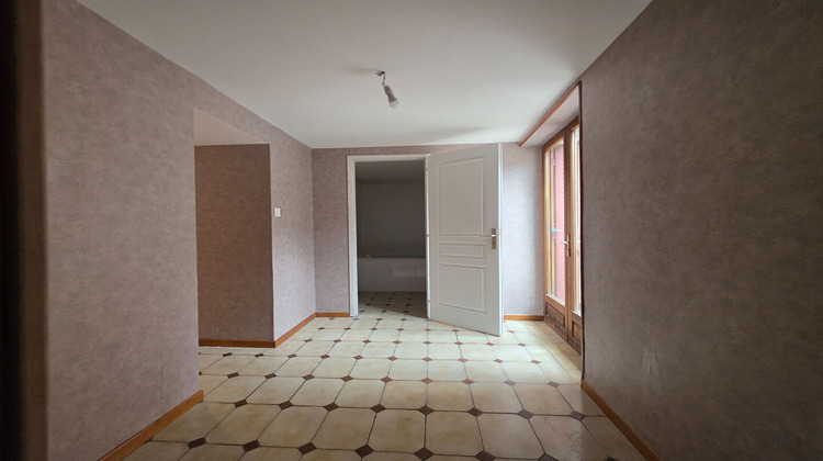 Ma-Cabane - Vente Maison PLOMBIERES-LES-DIJON, 173 m²