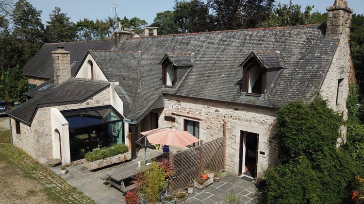 Ma-Cabane - Vente Maison PLOUEGAT-GUERAND, 240 m²