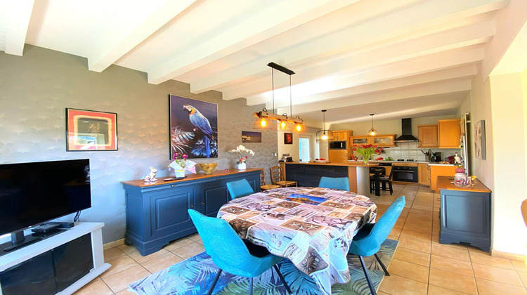 Ma-Cabane - Vente Maison PLOUEGAT-MOYSAN, 132 m²