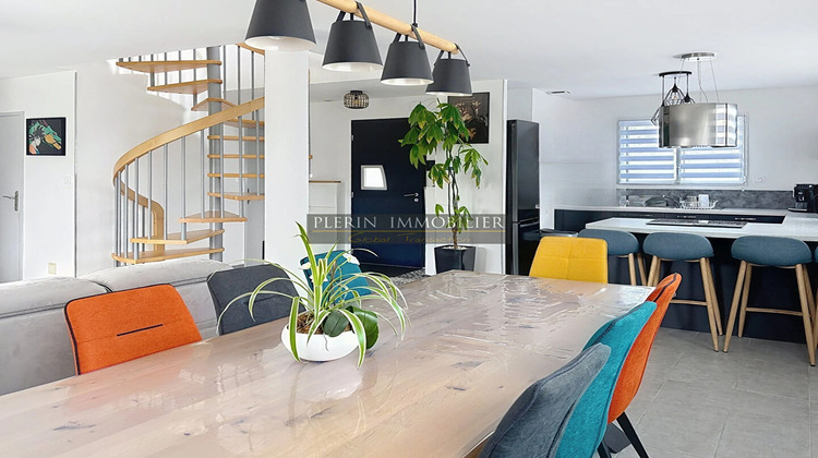 Ma-Cabane - Vente Maison PLOUFRAGAN, 136 m²