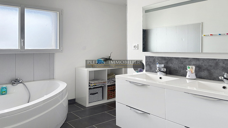 Ma-Cabane - Vente Maison PLOUFRAGAN, 136 m²