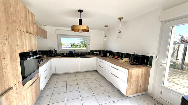 Ma-Cabane - Vente Maison PLOUFRAGAN, 143 m²