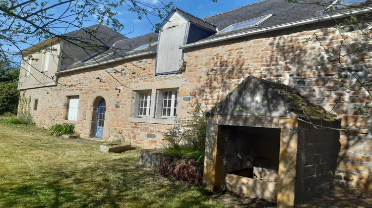 Ma-Cabane - Vente Maison PLOUGASNOU, 250 m²