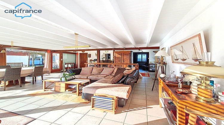 Ma-Cabane - Vente Maison PLOUGONVELIN, 233 m²