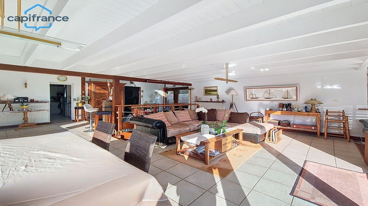 Ma-Cabane - Vente Maison PLOUGONVELIN, 233 m²