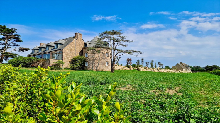 Ma-Cabane - Vente Maison PLOUGRESCANT, 352 m²