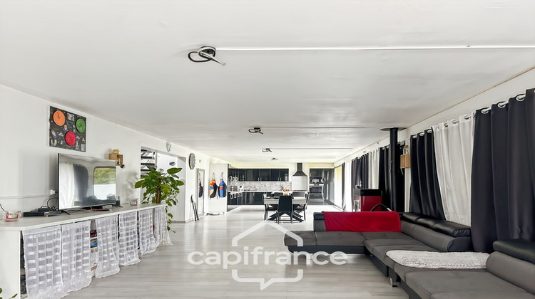 Ma-Cabane - Vente Maison PLOUGUENAST, 255 m²
