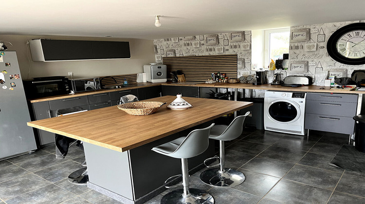 Ma-Cabane - Vente Maison PLOUMOGUER, 132 m²