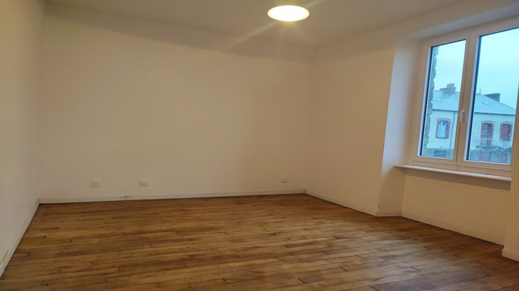 Ma-Cabane - Vente Maison PLUMAUGAT, 110 m²