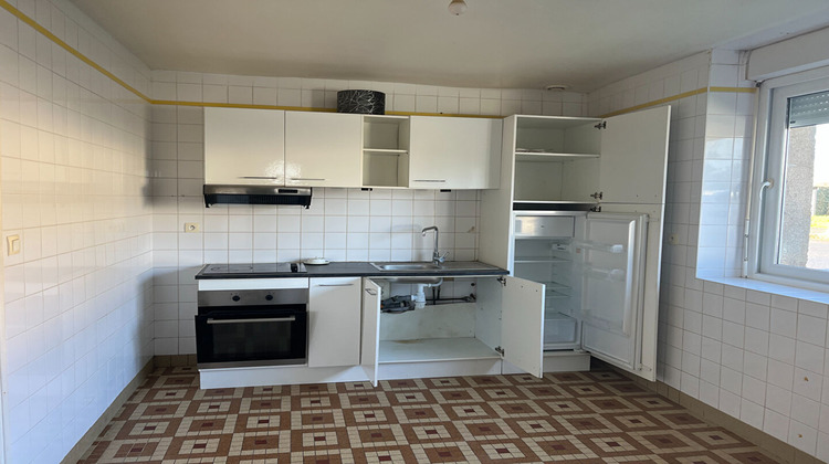 Ma-Cabane - Vente Maison PLUMELIN, 73 m²