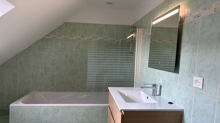 Ma-Cabane - Vente Maison PLUMELIN, 80 m²