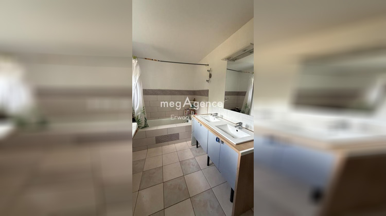 Ma-Cabane - Vente Maison PLUNERET, 217 m²