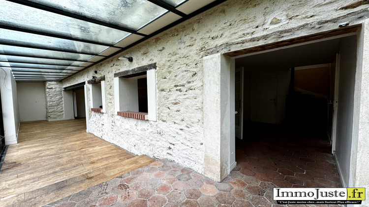 Ma-Cabane - Vente Maison Poigny-la-Forêt, 135 m²