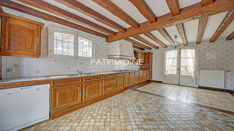 Ma-Cabane - Vente Maison POIGNY-LA-FORET, 635 m²