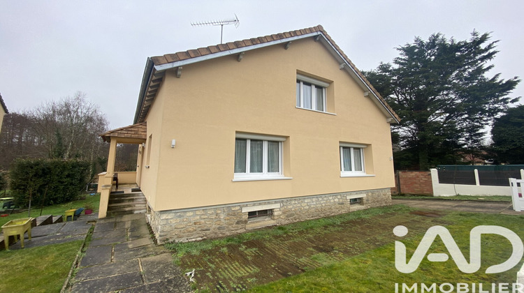Ma-Cabane - Vente Maison Poigny-la-Forêt, 114 m²