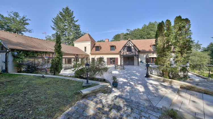 Ma-Cabane - Vente Maison POIGNY-LA-FORET, 372 m²