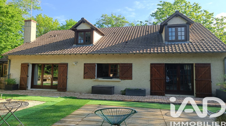Ma-Cabane - Vente Maison Poigny-la-Forêt, 186 m²