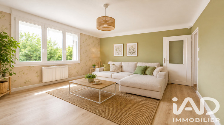Ma-Cabane - Vente Maison Poigny-la-Forêt, 114 m²