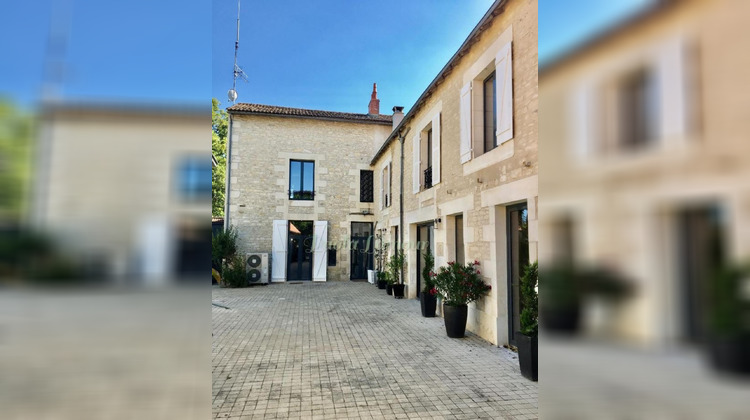 Ma-Cabane - Vente Maison Poitiers, 335 m²