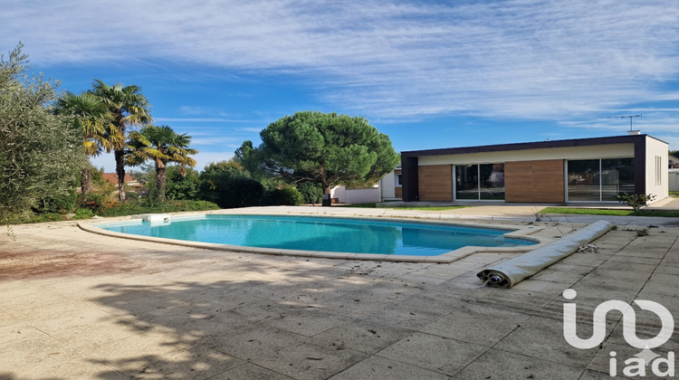 Ma-Cabane - Vente Maison Poitiers, 242 m²