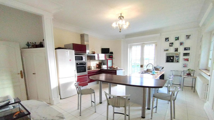 Ma-Cabane - Vente Maison POITIERS, 316 m²