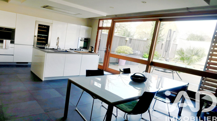 Ma-Cabane - Vente Maison Poitiers, 210 m²
