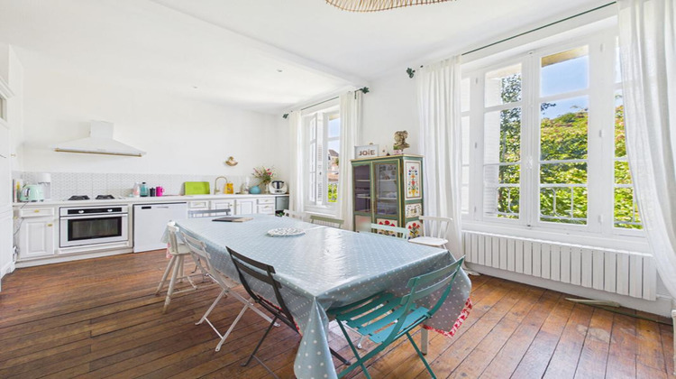 Ma-Cabane - Vente Maison POITIERS, 376 m²